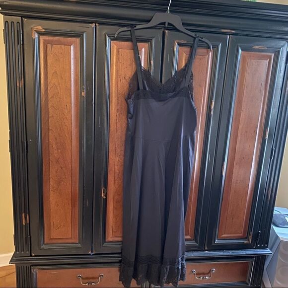 Vassarette Black Lace Nightgown Vintage Sz L - Picture 3 of 7